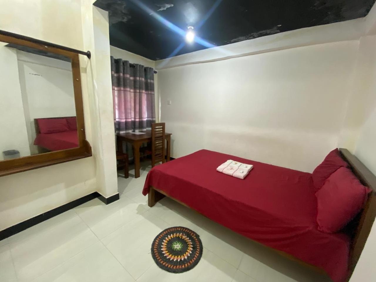 Black Rose Guest Gampaha Exterior foto